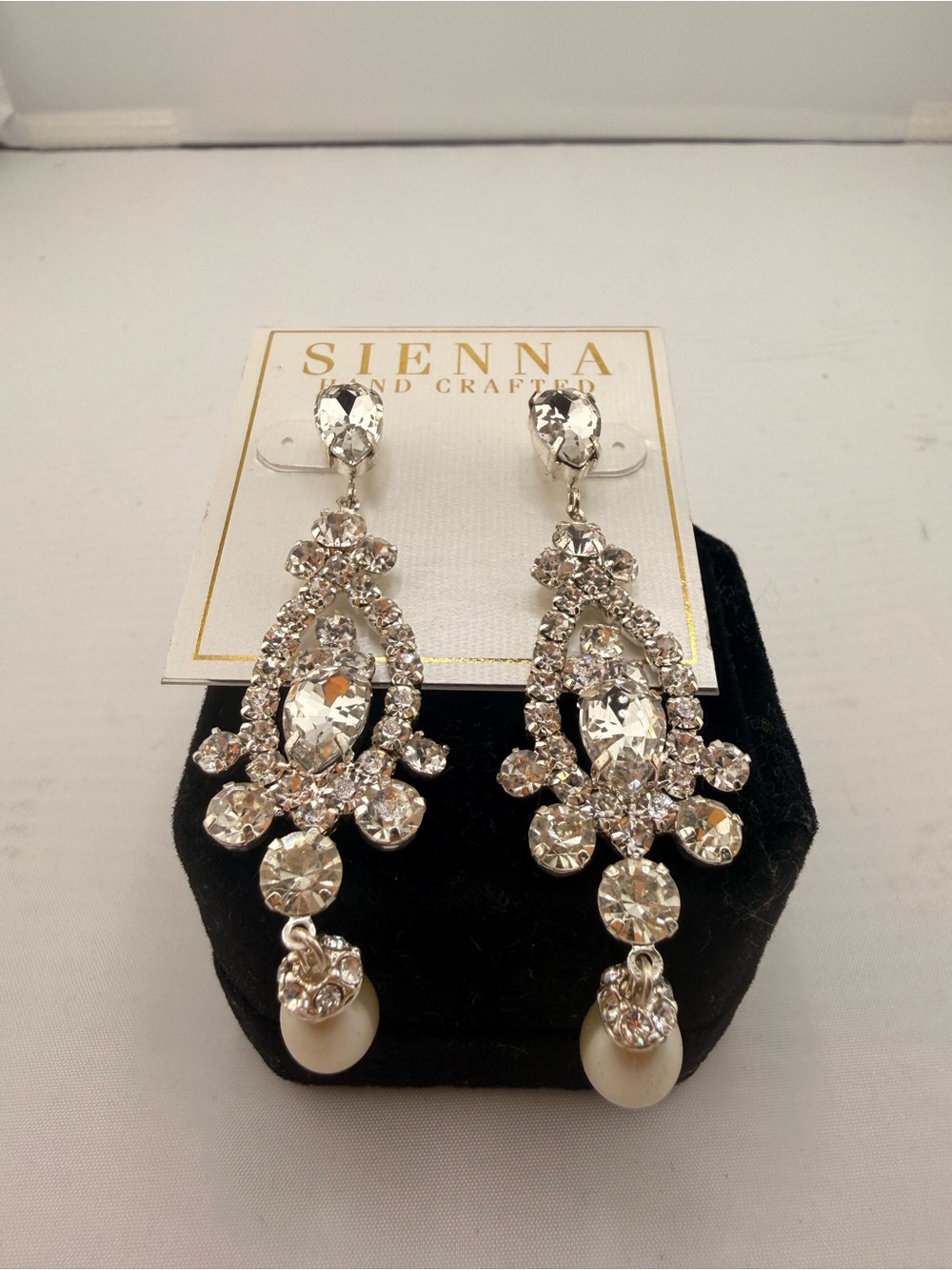 NWT Sienna Silver Crystal Drop Earrings with Pearls - Silver